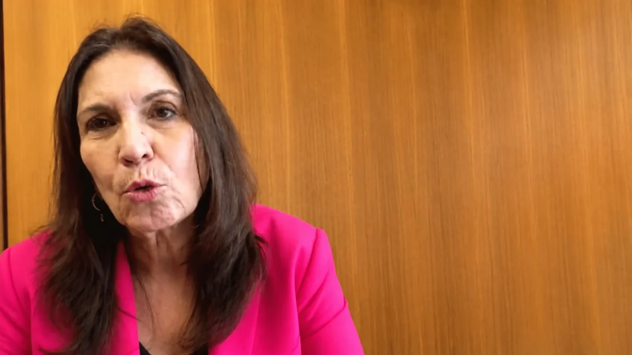 cassandra feuerstein net worth